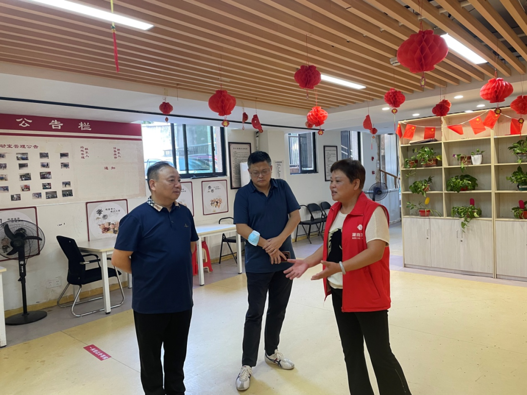 黃志剛、蘇千里帶隊(duì)赴湖南發(fā)展社區(qū)居家養(yǎng)老服務(wù)站點(diǎn)督查安全生產(chǎn)工作